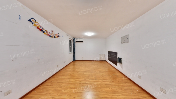 亚林西居住区9号院二手房实景图