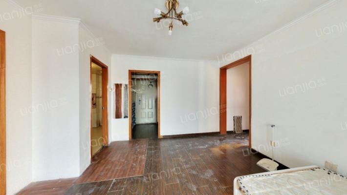 政馨园一区二手房实景图