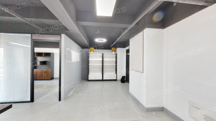 碧桂园新翼广场二手房实景图