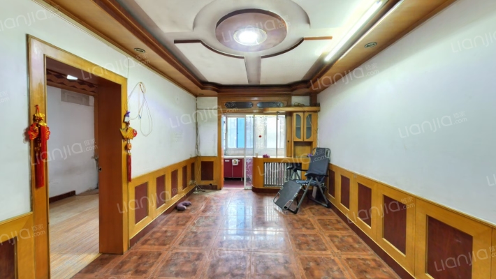 西安市公交一公司2号家属院二手房实景图