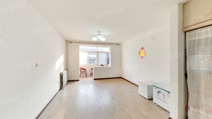 东方小区二手房实景图