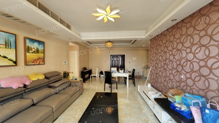 银润豪景二手房实景图