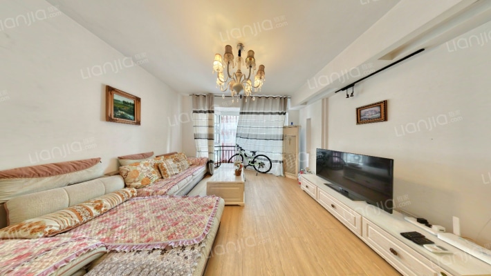 南岸一家二手房实景图