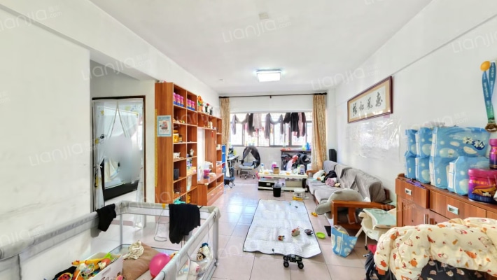 松盛大厦二手房实景图