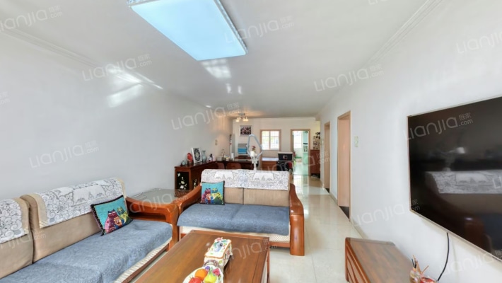 建欣苑五里二手房实景图