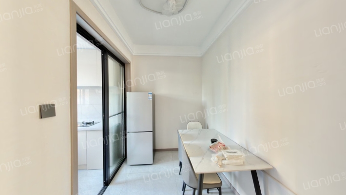 宝灵新邨二手房实景图