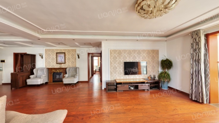 香港花园大公馆二手房实景图