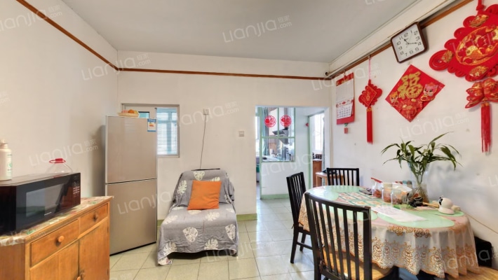 樱花园二手房实景图