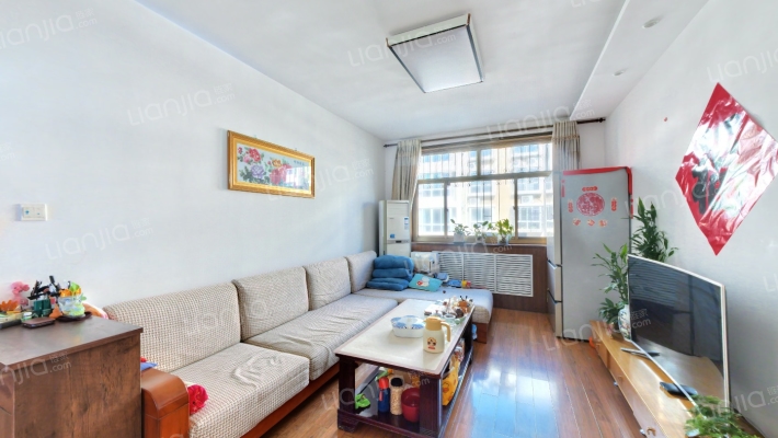 镇政府家属楼二手房实景图