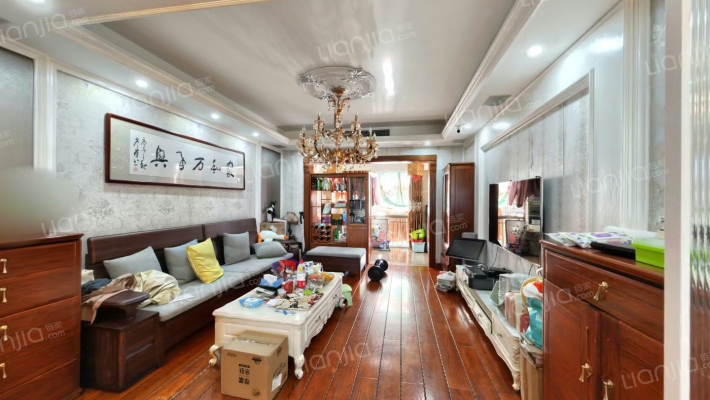 财富天下二手房实景图