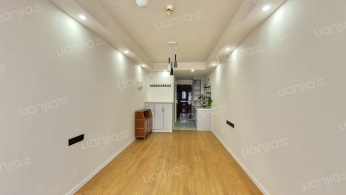 龙湖光年二手房实景图