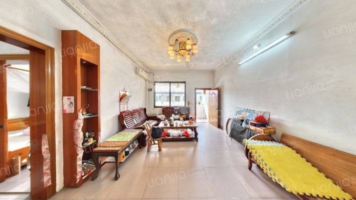 塘圈路二手房实景图