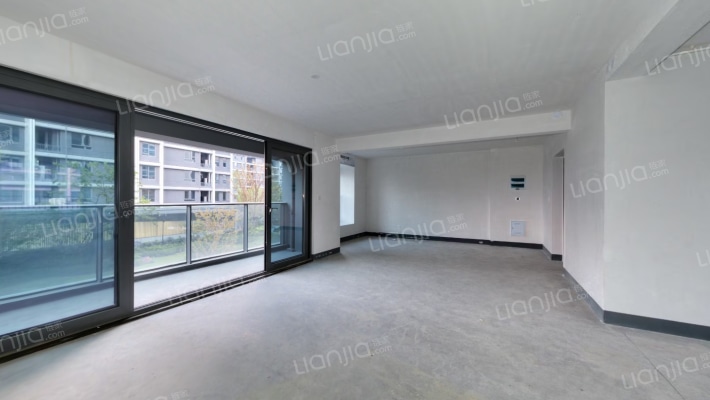 映翠晓园二手房实景图