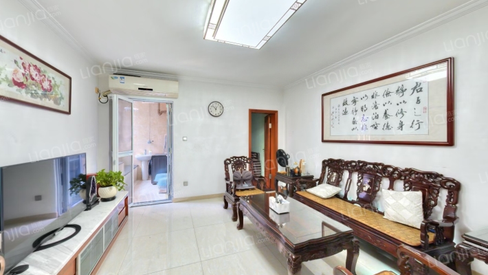 中航大厦二手房实景图