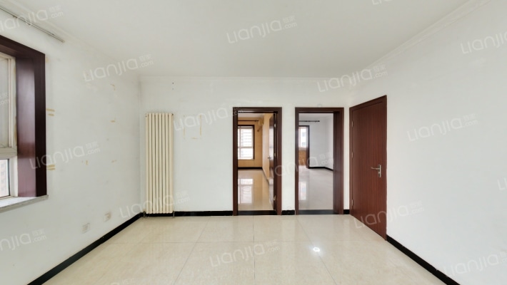 五星商住楼二手房实景图