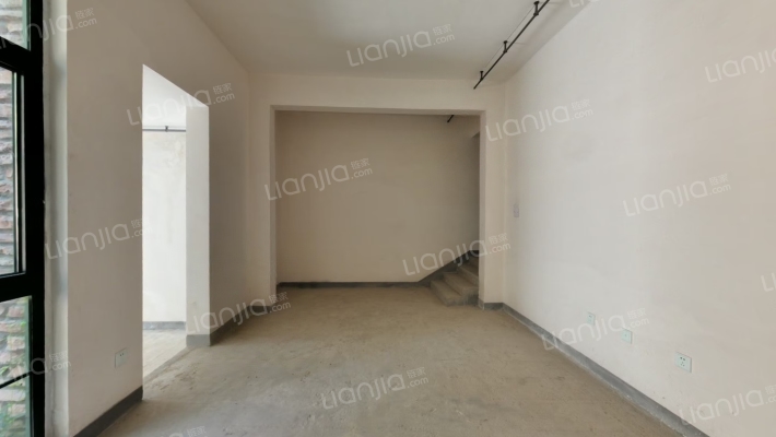 龙湖舜山府二手房实景图