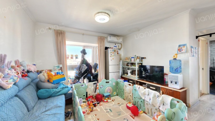 顺八条1号院二手房实景图