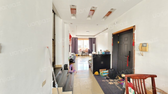 金地蓝湾二手房实景图