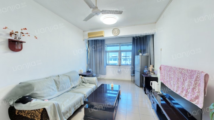 卫生路5号院二手房实景图