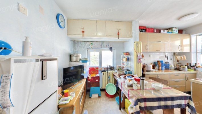 新建宫门路35号院二手房实景图