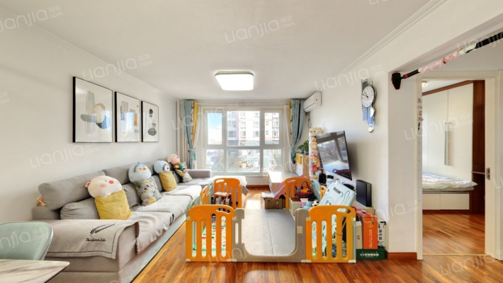 富润家园二手房实景图