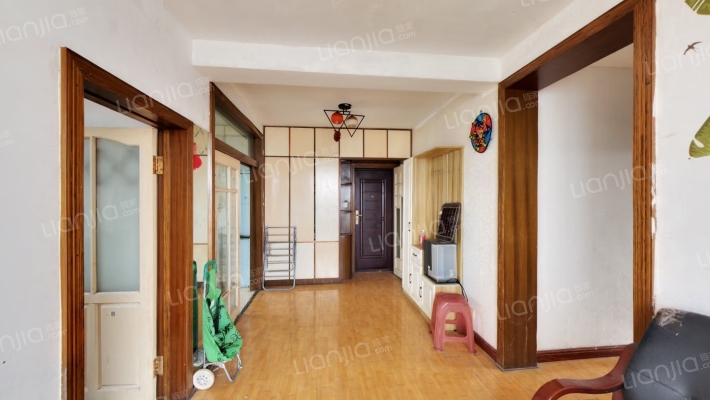 长城金色佳园二手房实景图