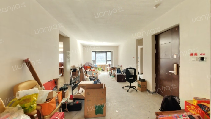 伴湖雅苑二手房实景图