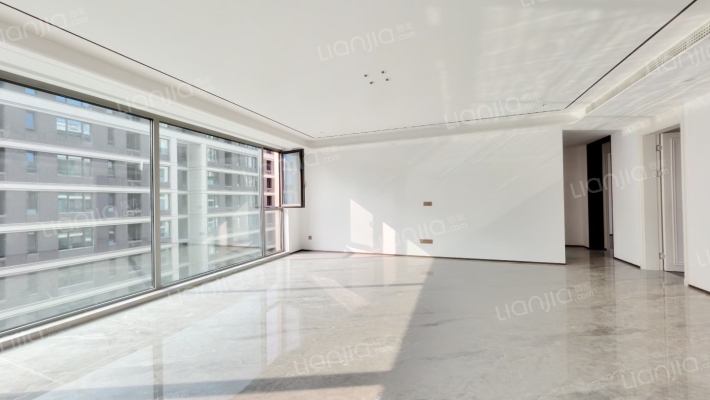 绿城海韵晓风二手房实景图