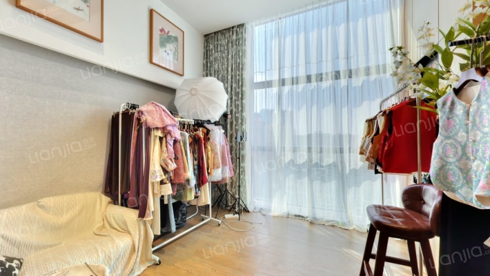 恒大天璟大厦二手房实景图