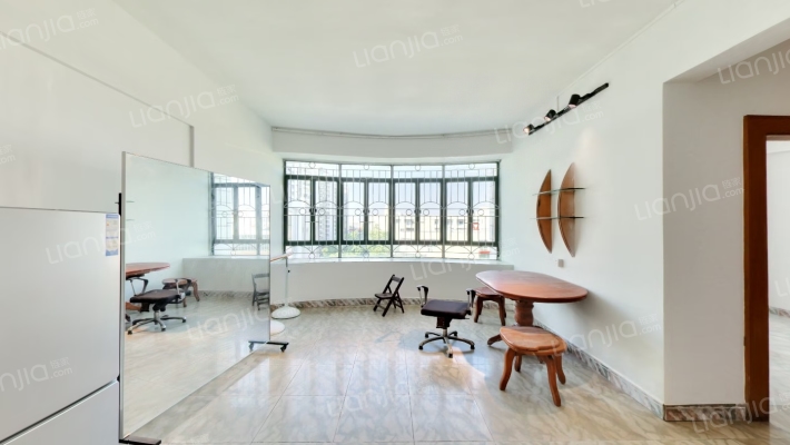 昌发楼二手房实景图