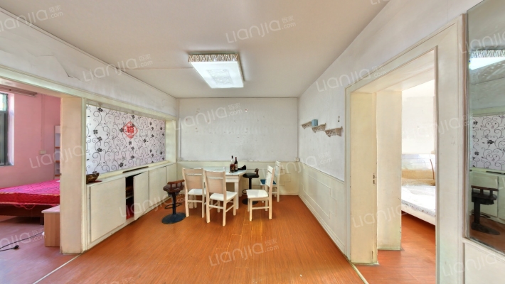 龙岗开发区新站居委会商住楼二手房实景图