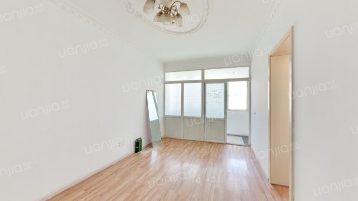 鲤鱼街8号二手房实景图