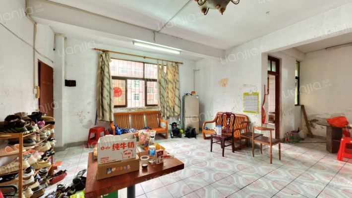 南丽花园二手房实景图