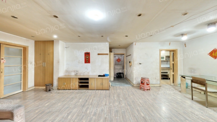 湖畔花园风荷苑二手房实景图