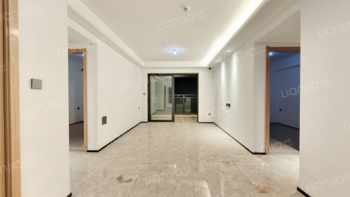 万科黄埔新城观澄二手房实景图