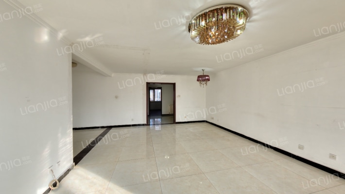 角门12号院二手房实景图