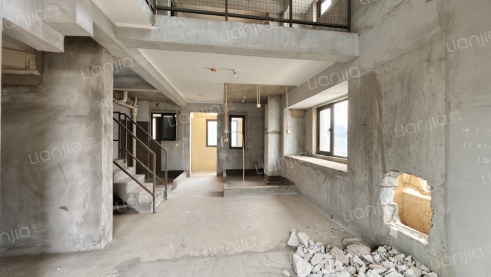 三盛雅居乐璞悦长滩二手房实景图