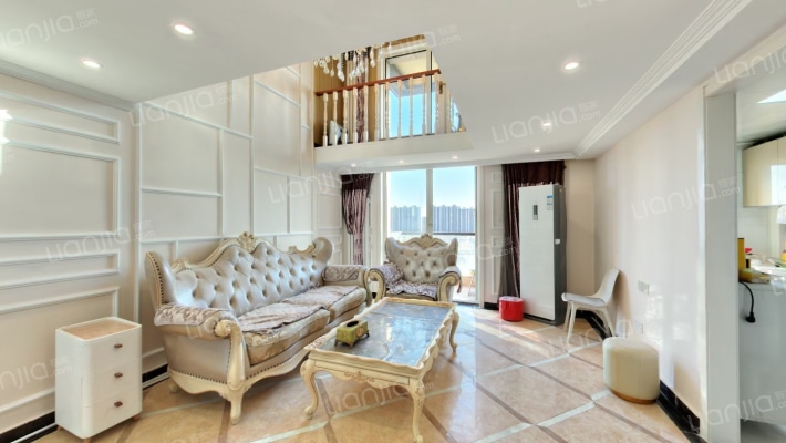 M5朗峰二手房实景图