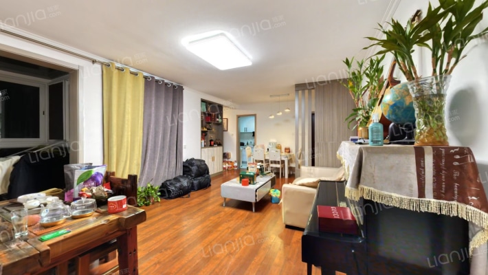 西山洋房二手房实景图