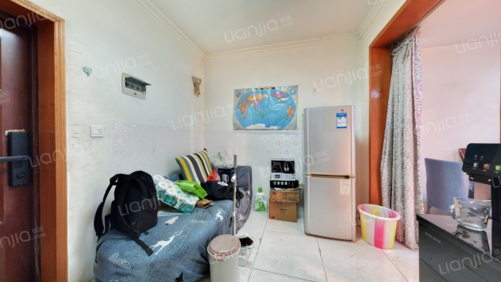 磨底河沿街3号二手房实景图