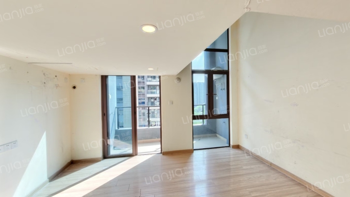 碧桂园世纪城二手房实景图