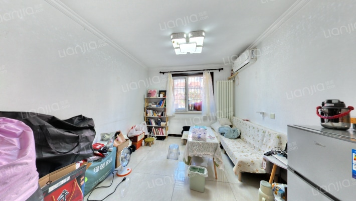 东方生活区二手房实景图