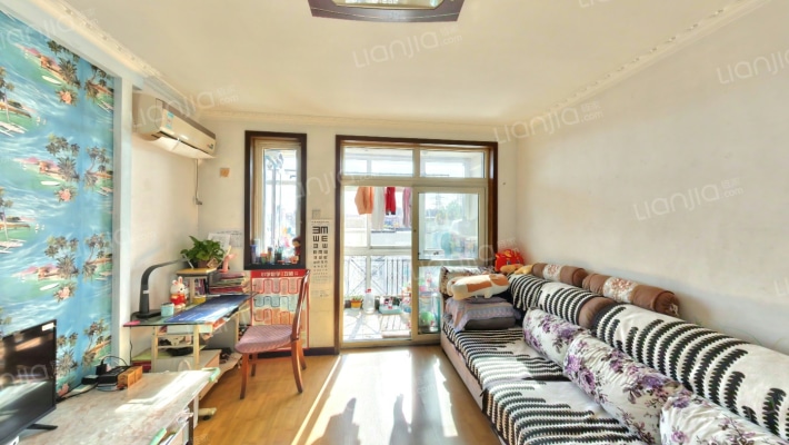 临镜苑二手房实景图