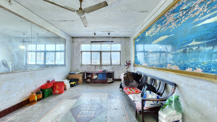 一小家属院二手房实景图