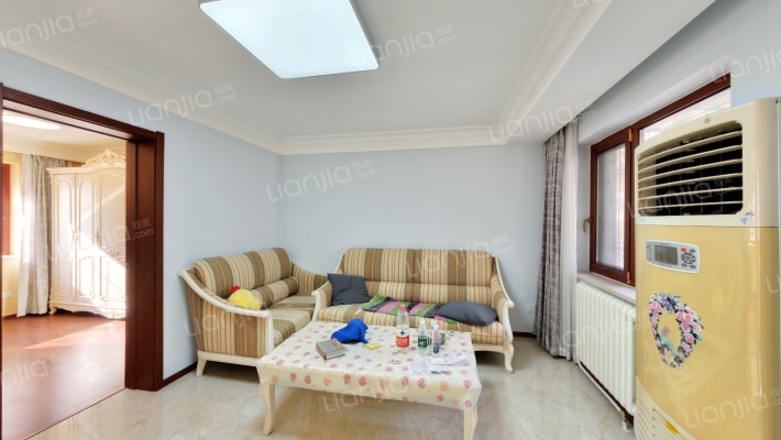 石龙北路27号院二手房实景图