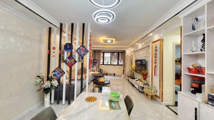 好日子花园东区二手房实景图