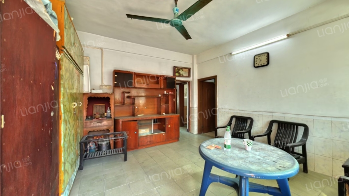 花东镇育英村二手房实景图