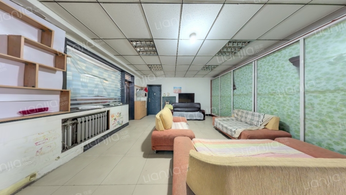 蓝天商住楼二手房实景图