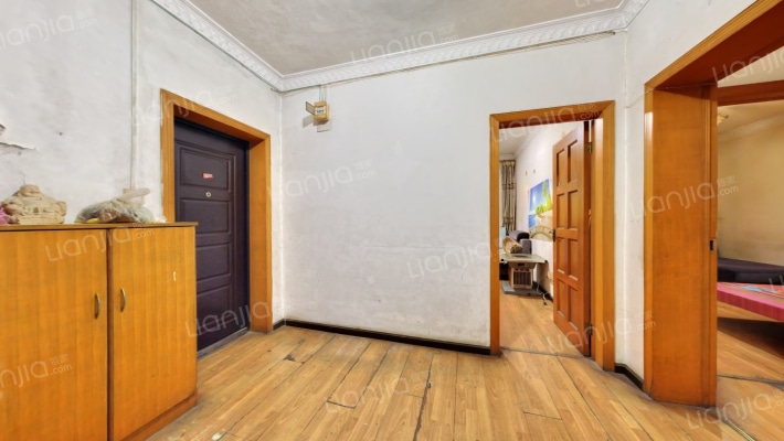 花果园街1号二手房实景图