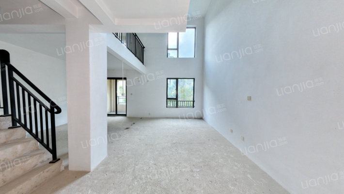 雅居乐山海郡二手房实景图